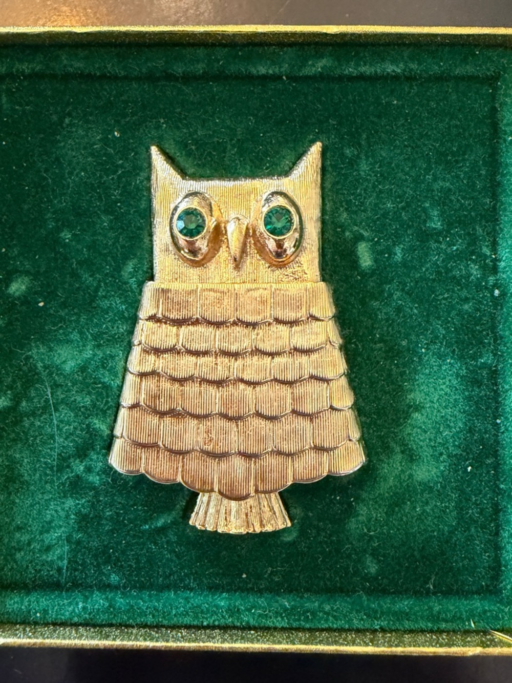 Classic Avon Gold Owl Brooch with solid perfume and Green Stone Eyes